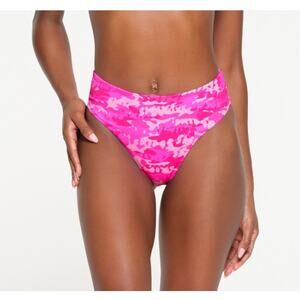NWT SKIMS Women's Pink Camo Signature Swim Mid Waist Bottom Size Small